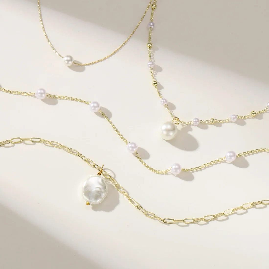 Yoosteel Pearl pendant necklace, Gold, view 4